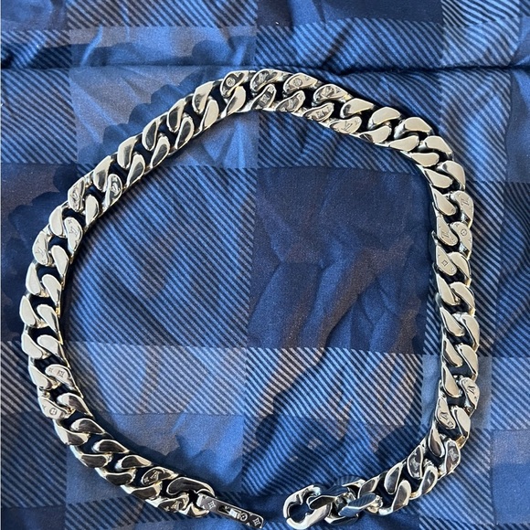 Louis vuitton chain links necklace - Picture 3 of 6